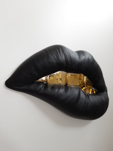 MMMH - Gold and black