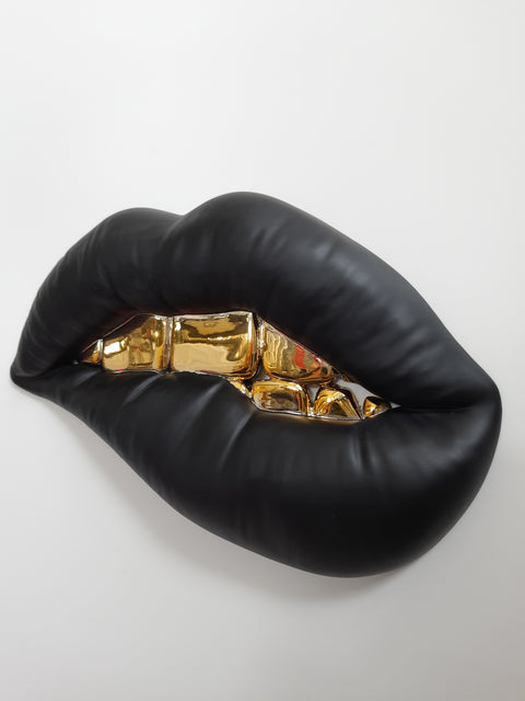 MMMH - Gold and black